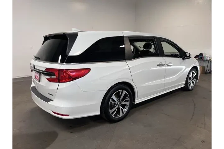 $32540 : Honda Odyssey 2021 Touring 4 image 3