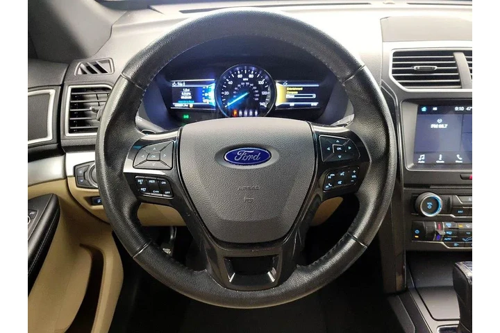 $14998 : Ford Explorer 2017 AWD XLT 4 image 10