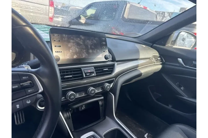 $22790 : Honda Accord 2019 Sport 4dr image 6