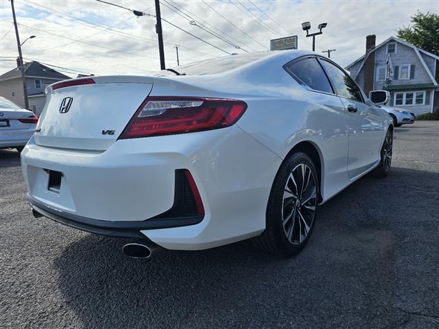 $16900 : 2017 Accord image 5