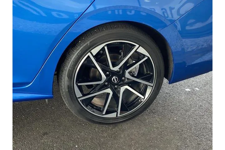 $19124 : Nissan Sentra 2025 SR 4dr Se image 10