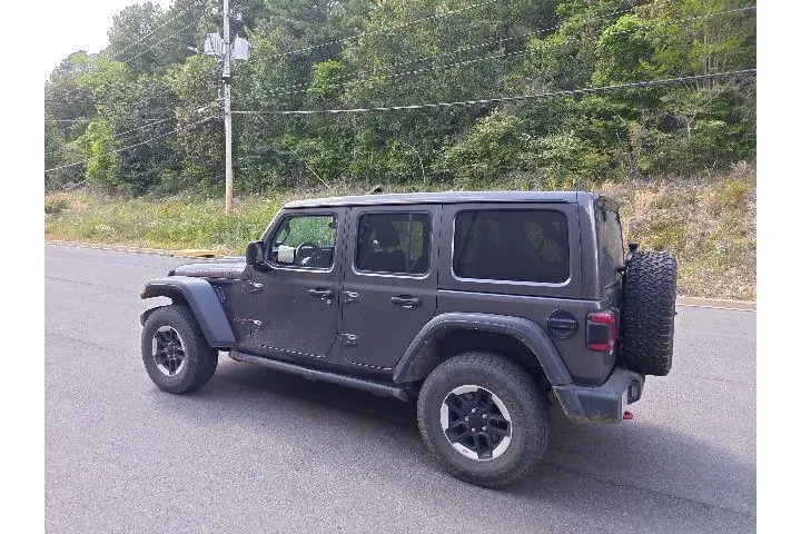 $31990 : Jeep Wrangler Unlimited 2021 image 4