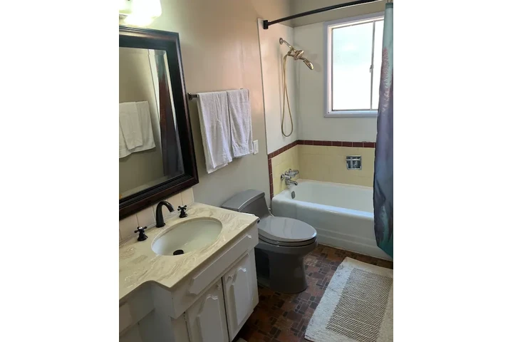 $1850 : ¡CASA EN IDYLLWILD DISPONIBLE! image 6