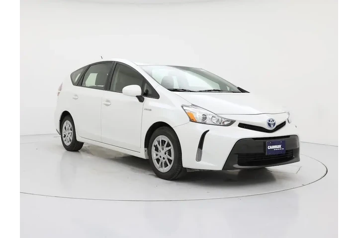 $21998 : Toyota Prius v 2015 Four 4dr image 1