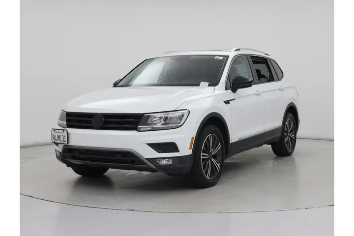 $19998 : Volkswagen Tiguan 2019 SE 4d image 4
