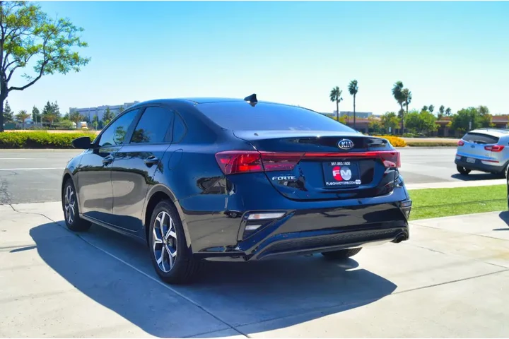$12795 : 2020 Forte LXS IVT image 3
