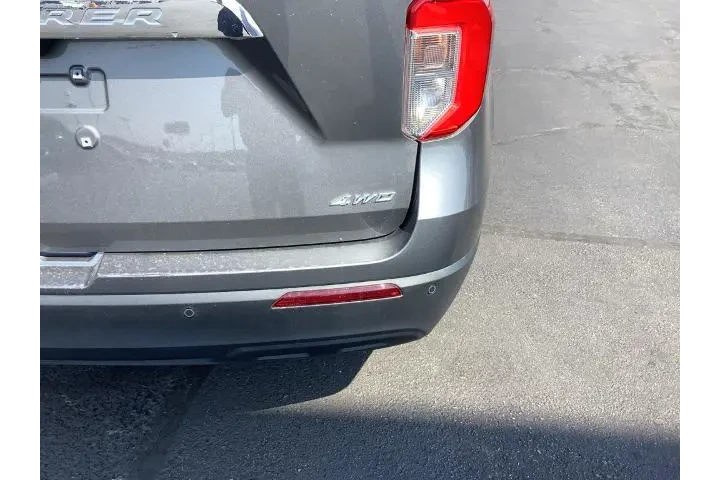 $36950 : Ford Explorer 2023 AWD XLT 4 image 9