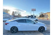 $14495 : 2024 Altima SR FWD thumbnail