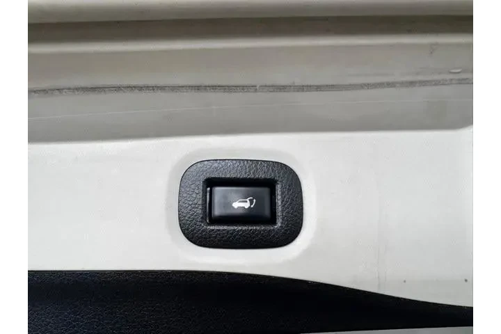 $10898 : Nissan Rogue 2019 S 4dr Cros image 9