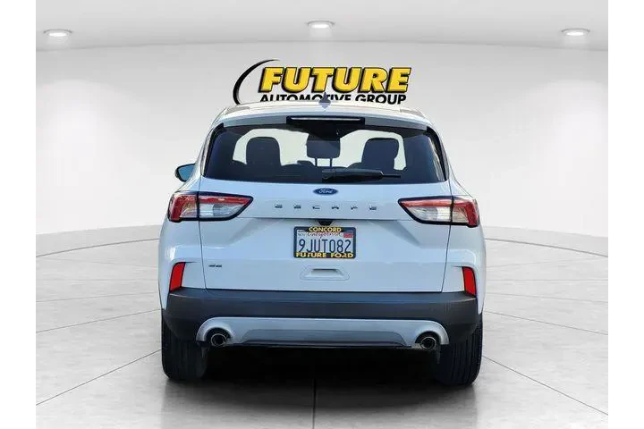 $22388 : Ford Escape 2022 SE 4dr SUV image 7