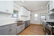 $1945 : 2 BEDROOM HOME IN LOS ANGELES thumbnail