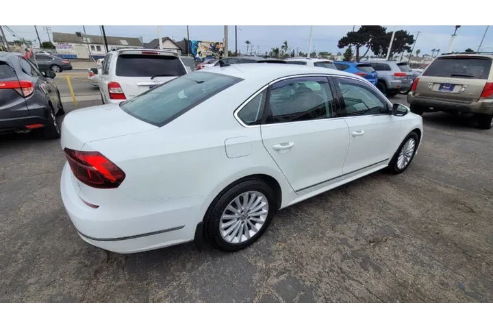 $10995 : 2017 Passat 1.8T SE image 4