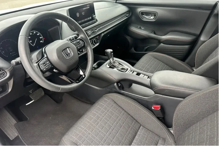 $26393 : Honda HR-V 2023 AWD Sport 4d image 9