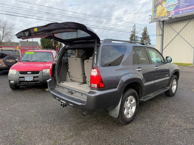 $13995 : 2006 4Runner SR5 image 8