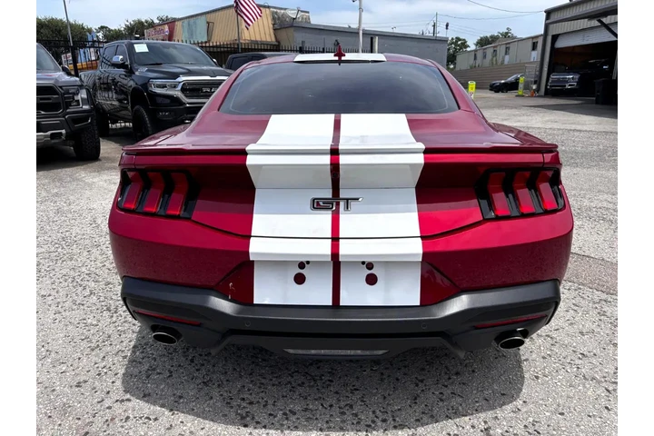 2024 Mustang GT Premium Fastb image 4
