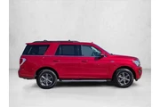 $27995 : Ford Expedition 2021 4x4 XLT thumbnail