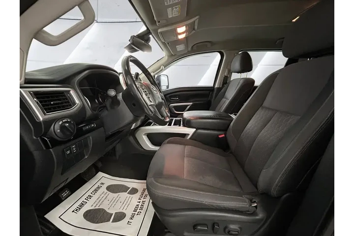 $26291 : Nissan Titan 2021 4x2 SV 4dr image 7