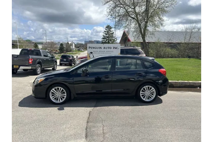 $5990 : 2013 Impreza 2.0i Premium image 3