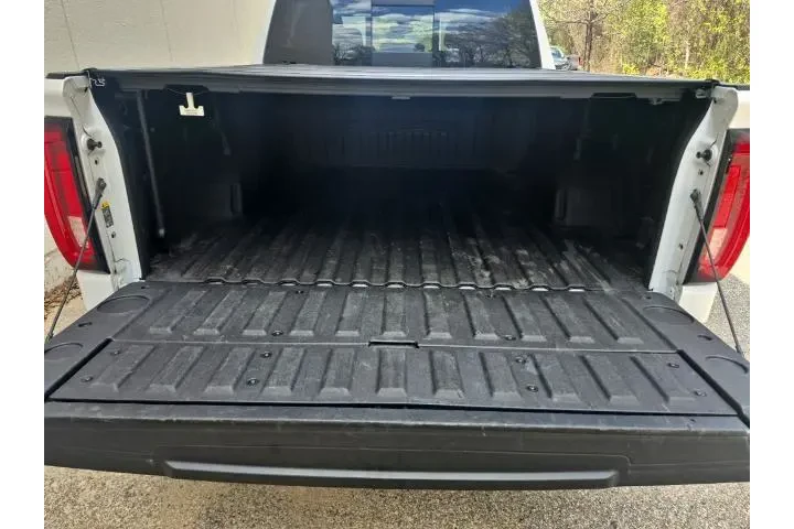 $37890 : GMC Sierra 1500 2020 4x4 Den image 10