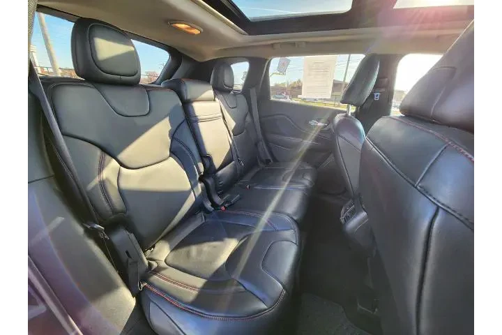 $7576 : Jeep Cherokee 2014 4x4 Trail image 10