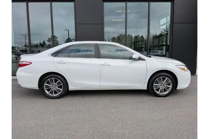 $13995 : Toyota Camry 2015 LE 4dr Sed image 5