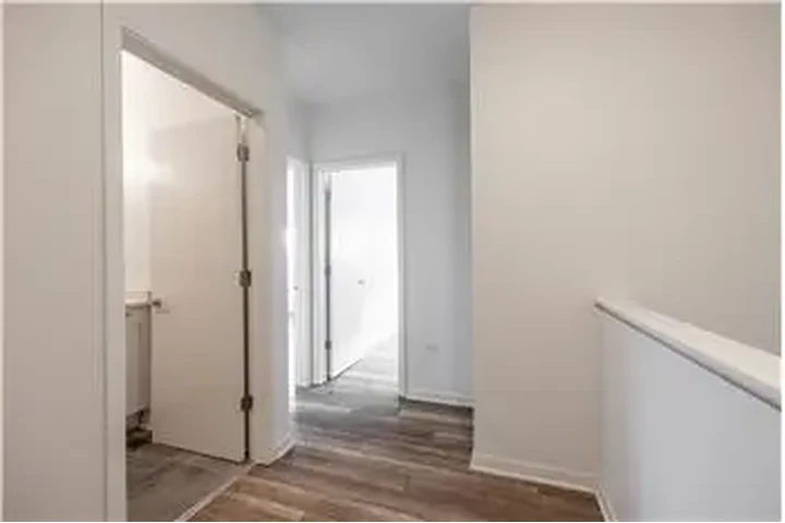 $2925 : Rental property with 2 bedro image 9