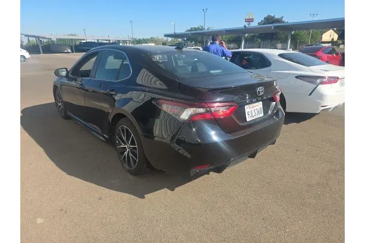 $26900 : Toyota Camry 2024 SE 4dr Sed image 4