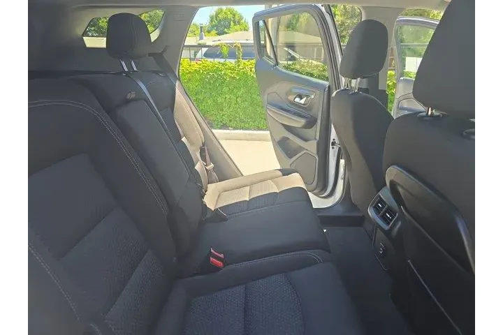 $20995 : GMC Terrain 2022 AWD SLE 4dr image 10