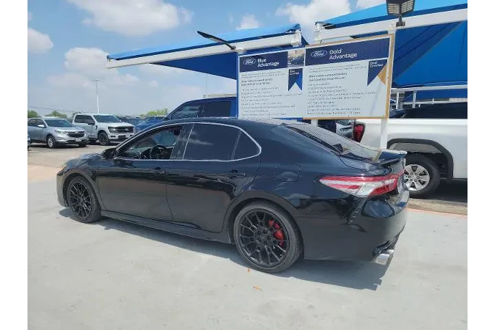 $20773 : Toyota Camry 2018 XSE 4dr Se image 2