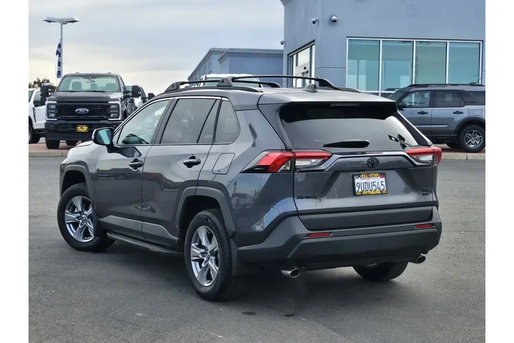$36000 : Toyota RAV4 2025 AWD XLE 4dr image 6