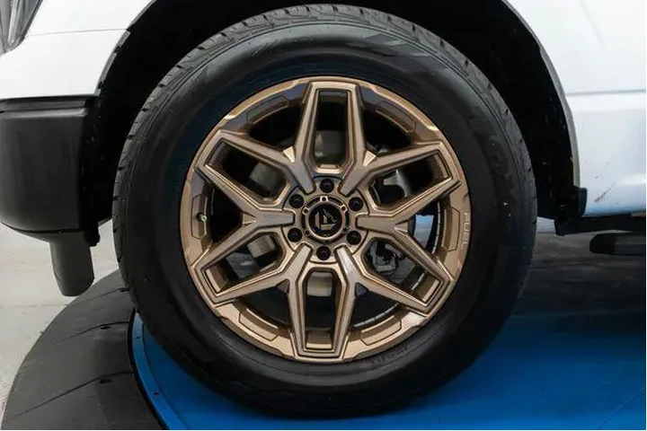 $39000 : Ford F-150 2023 4x4 XL 4dr S image 3