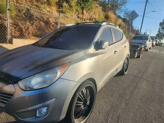 $5000 : 2013 HYUNDAI TUCSON DE VENTA image 2