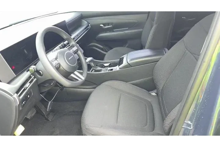 $24991 : Hyundai TUCSON 2025 SE 4dr S image 5