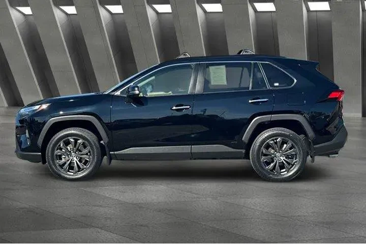 $38900 : Toyota RAV4 Hybrid 2023 AWD image 8
