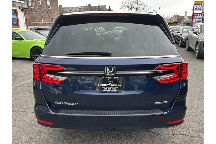 $33890 : Honda Odyssey 2023 Touring 4 image 7