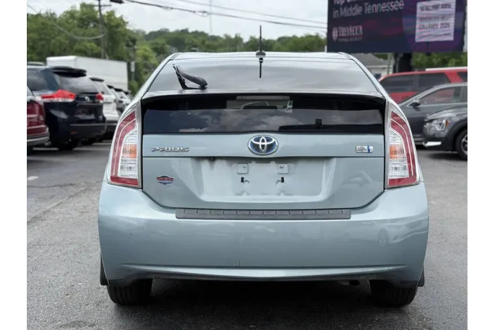 $13995 : 2014 Prius Three image 7