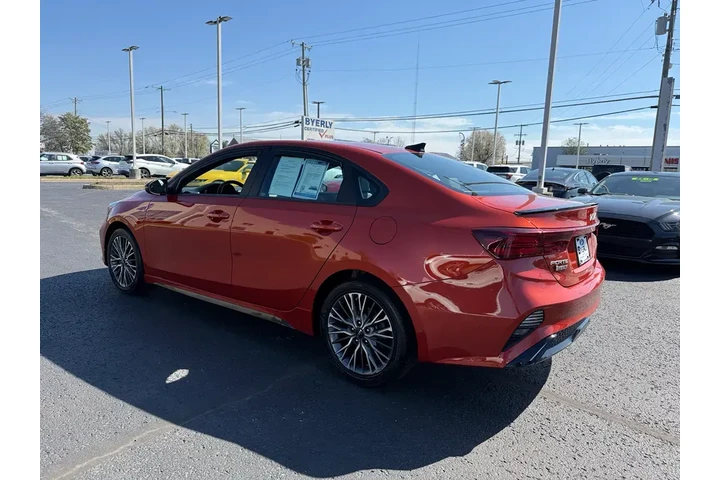 $20222 : Kia Forte 2023 GT-Line 4dr S image 5