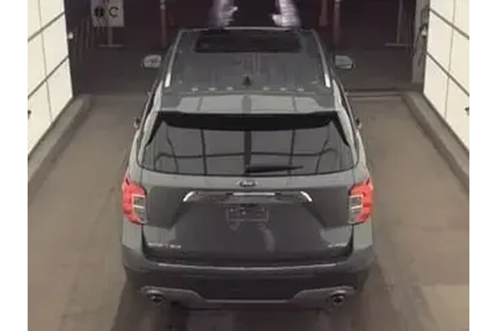 $37955 : Ford Explorer 2023 AWD Limit image 7