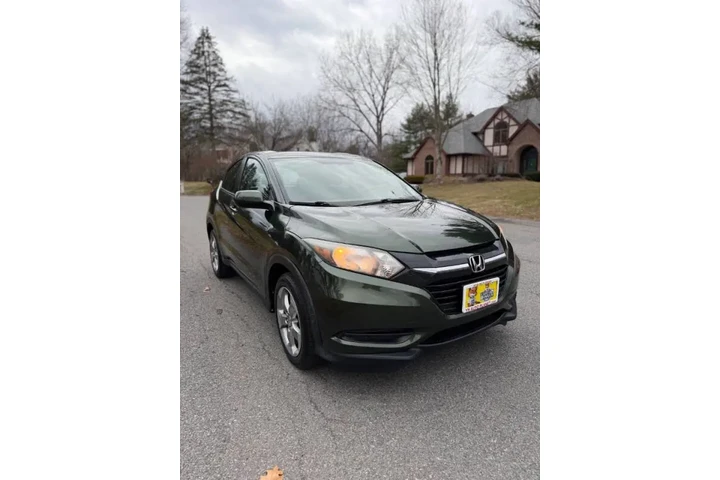 $11995 : 2016 HR-V LX image 6