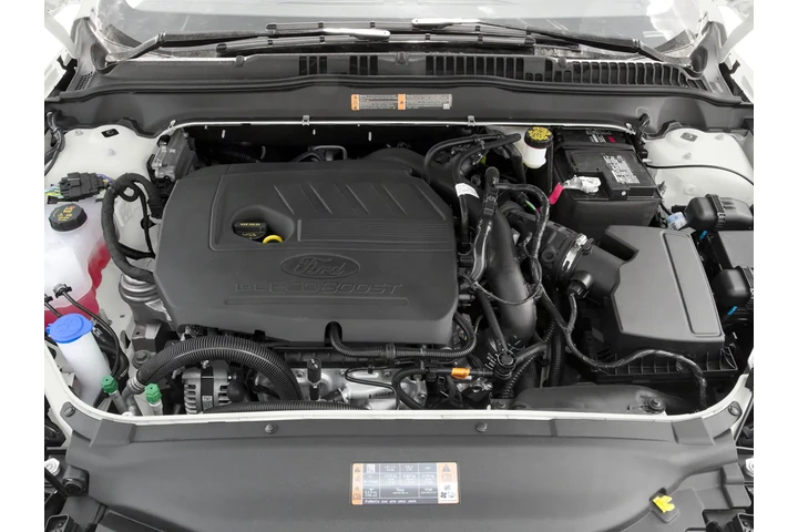2017 Fusion S image 9