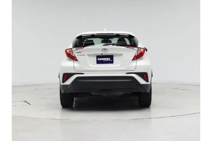 $19998 : Toyota C-HR 2019 XLE 4dr Cro image 6
