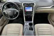 $17995 : Ford Fusion Hybrid 2019 SE 4 thumbnail