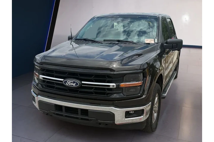 $39586 : Ford F-150 2024 4x4 XLT 4dr image 1