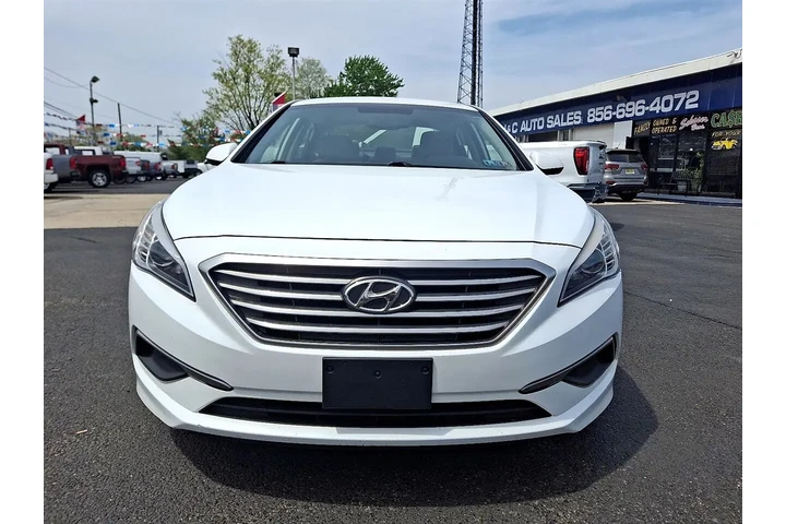 $9600 : 2016 Sonata SE image 2