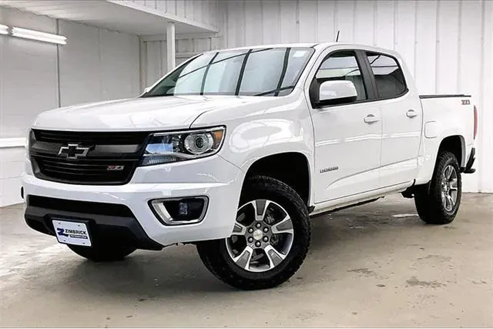 $29990 : Chevrolet Colorado 2019 4x4 image 2
