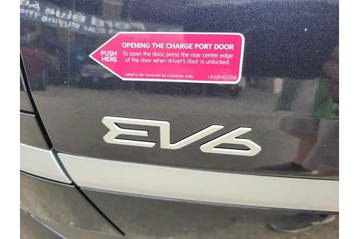 $32886 : Kia EV6 2025 Light Long Rang image 7