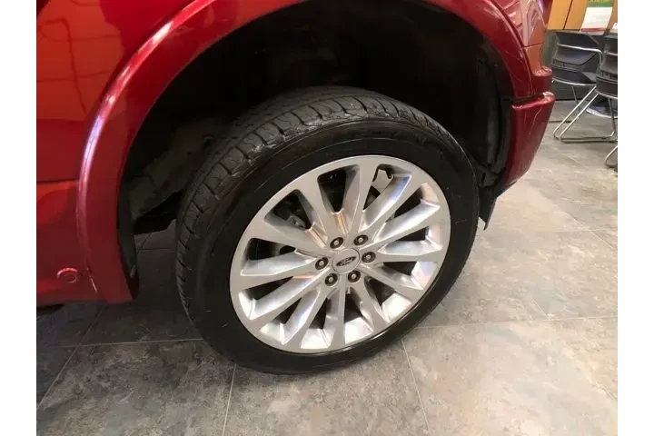 $35421 : Ford F-150 2019 4x4 Limited image 9