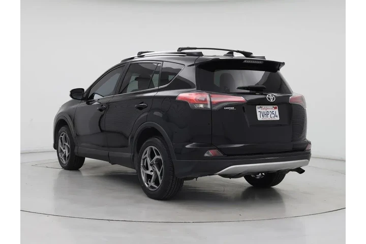 $17998 : Toyota RAV4 2016 AWD SE 4dr image 2