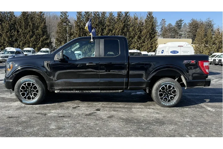 $34980 : Ford F-150 2023 4x4 XL 4dr S image 3