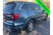 $22339 : Honda Pilot 2021 EX-L 4dr SU thumbnail